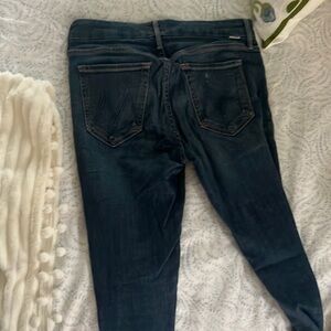 Gently worn Mother Jeans. Style is “Looker Ankle Fray”